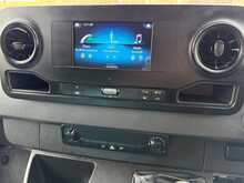Mercedes-Benz Sprinter 315 Progressive CDI L2H2 