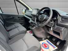 Renault Trafic SL28 Business+ dCi Blue L1H1 