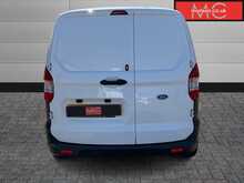 Ford Transit Courier Trend TDCi 