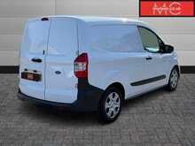 Ford Transit Courier Trend TDCi 