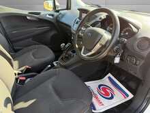 Ford Transit Courier Trend TDCi 