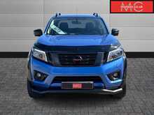 Nissan Navara N-Guard dCi TT DC 