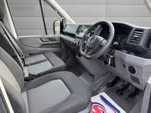 Volkswagen Crafter CR35 Startline TDI L4 CrewCab 