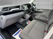 Volkswagen Transporter T32 Highline TDi SWB Kombi 