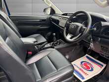 Toyota Hilux Active D-4D Extra Cab 