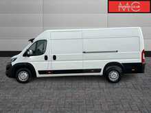 Peugeot Boxer 435 Professional BlueHDi L4H2 