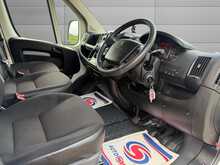 Peugeot Boxer 435 Professional BlueHDi L4H2 