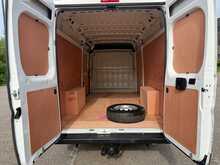 Peugeot Boxer 435 Professional BlueHDi L4H2 