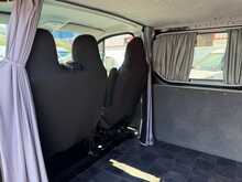 Vauxhall Vivaro 2700 CDTi L1H1 "Day Van" 