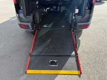 Ford Grand Tourneo Connect Zetec TDCi "Journey" 