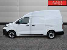 Vauxhall Vivaro 2900 Dynamic Turbo D L2H2 