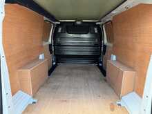 Vauxhall Vivaro 2900 Dynamic Turbo D L2H2 