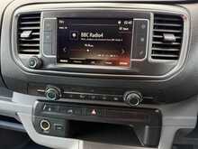 Vauxhall Vivaro 2900 Dynamic Turbo D L2H2 