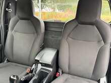 Isuzu D-Max Utility TD Regular Cab 