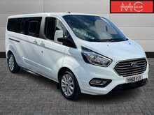 Ford Tourneo Custom 320 Titanium EcoBlue L2 9 Seater 