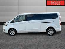 Ford Tourneo Custom 320 Titanium EcoBlue L2 9 Seater 