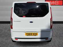 Ford Tourneo Custom 320 Titanium EcoBlue L2 9 Seater 