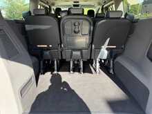 Ford Tourneo Custom 320 Titanium EcoBlue L2 9 Seater 