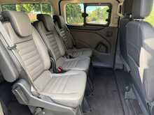 Ford Tourneo Custom 320 Titanium EcoBlue L2 9 Seater 