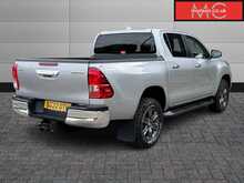 Toyota Hilux Icon D-4D DC 