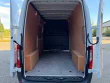 Mercedes-Benz Sprinter 315 CDI Premium FWD L2H3 