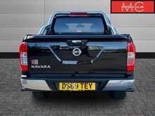 Nissan Navara Tekna dCi DC 