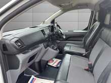 Vauxhall Vivaro 3100 Edition Turbo D L2H1 