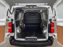 Vauxhall Vivaro 3100 Edition Turbo D L2H1 