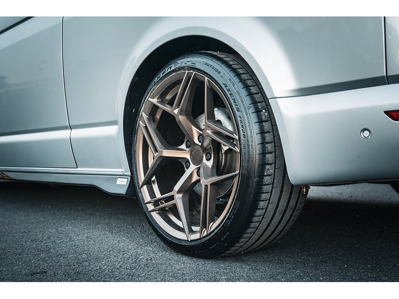 Volkswagen T30 Panel Van Highline LWB 204PS 2.0 TDI DSG