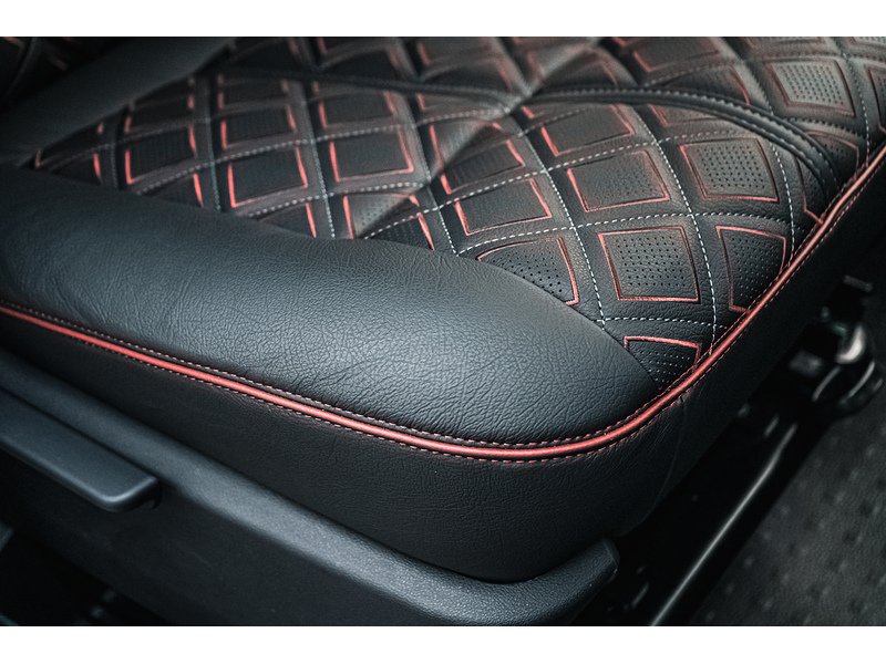 Volkswagen T30 Panel Van Highline LWB 204PS 2.0 TDI DSG