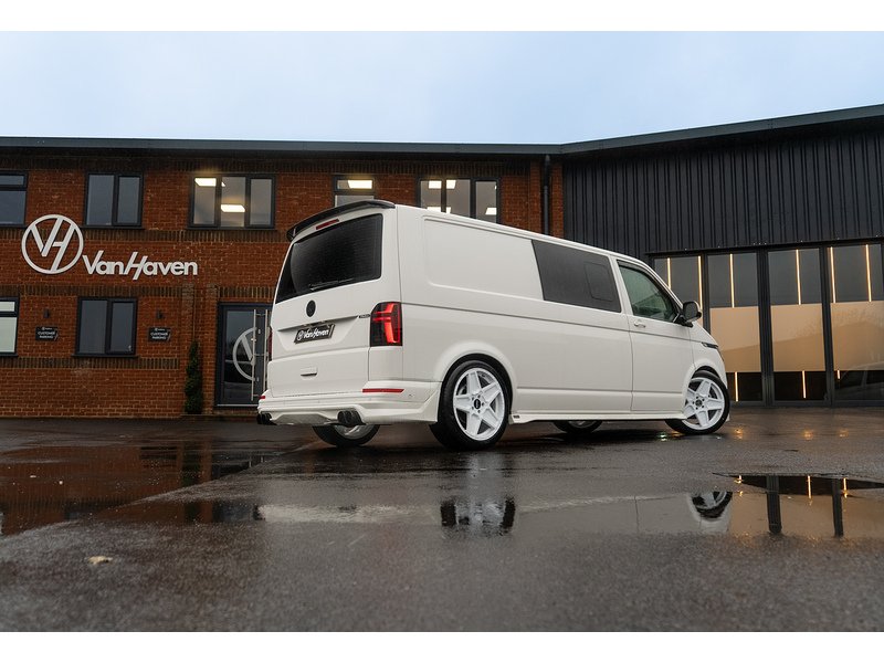 Volkswagen T30 Panel Van Highline LWB 204PS 2.0 TDI DSG