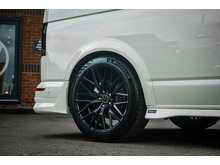 Volkswagen T30 Panel Van Highline LWB 204PS 2.0 TDI DSG