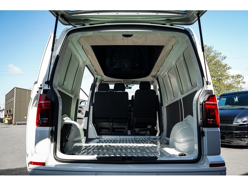 Volkswagen T30 Panel Van Highline SWB 150 PS TDI DSG