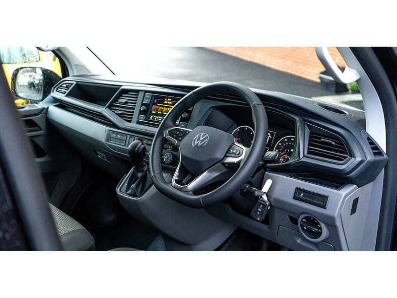 Volkswagen T32 Panel Van Highline SWB 150 PS TDI DSG