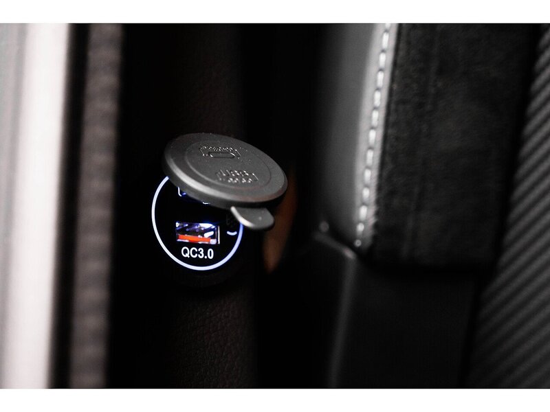 Volkswagen VOLKSWAGEN TRANSPORTER VW T6.1 T32 KOMBI 204 SWB DSG HIGHLINE