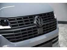Volkswagen VOLKSWAGEN TRANSPORTER VW T6.1 T32 KOMBI 204 SWB DSG HIGHLINE