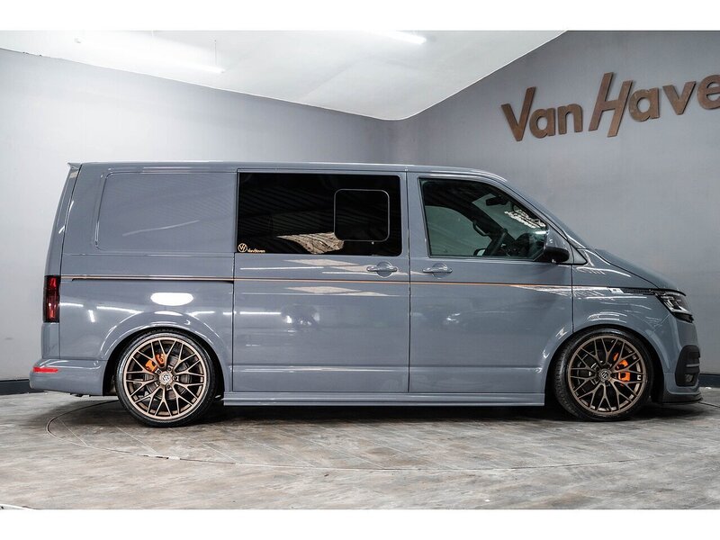 Volkswagen VOLKSWAGEN TRANSPORTER VW T6.1 T32 KOMBI 204 SWB DSG HIGHLINE