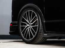 Volkswagen VOLKSWAGEN TRANSPORTER  VW T6.1 T32 KOMBI 204 LWB DSG HIGHLINE