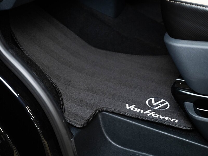 Volkswagen VOLKSWAGEN TRANSPORTER  VW T6.1 T32 KOMBI 204 LWB DSG HIGHLINE