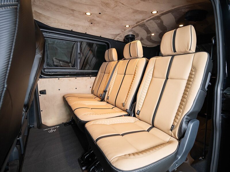 Volkswagen VOLKSWAGEN TRANSPORTER  VW T6.1 T32 KOMBI 204 LWB DSG HIGHLINE