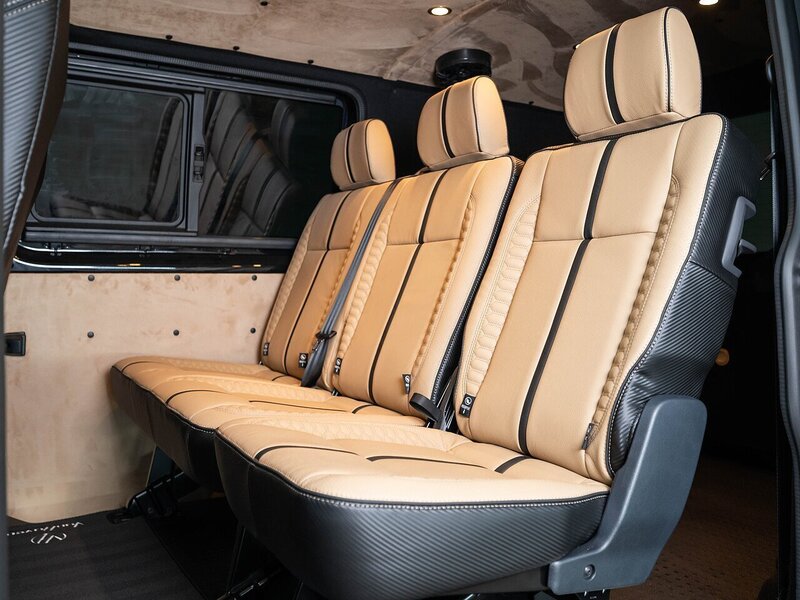 Volkswagen VOLKSWAGEN TRANSPORTER  VW T6.1 T32 KOMBI 204 LWB DSG HIGHLINE