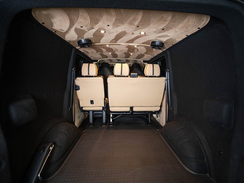 Volkswagen VOLKSWAGEN TRANSPORTER  VW T6.1 T32 KOMBI 204 LWB DSG HIGHLINE