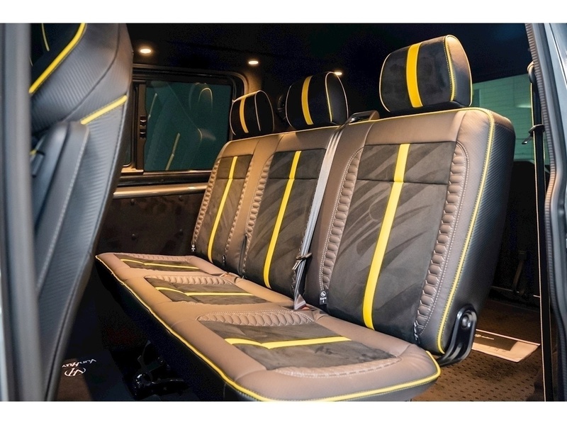 Volkswagen VOLKSWAGEN TRANSPORTER VW T6.1 T32 KOMBI 204 DSG HIGHLINE TTRC SWB