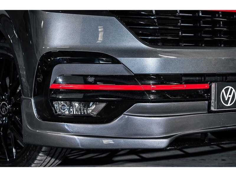 Volkswagen VOLKSWAGEN TRANSPORTER VW T6.1 T32 KOMBI 150 LWB DSG HIGHLINE