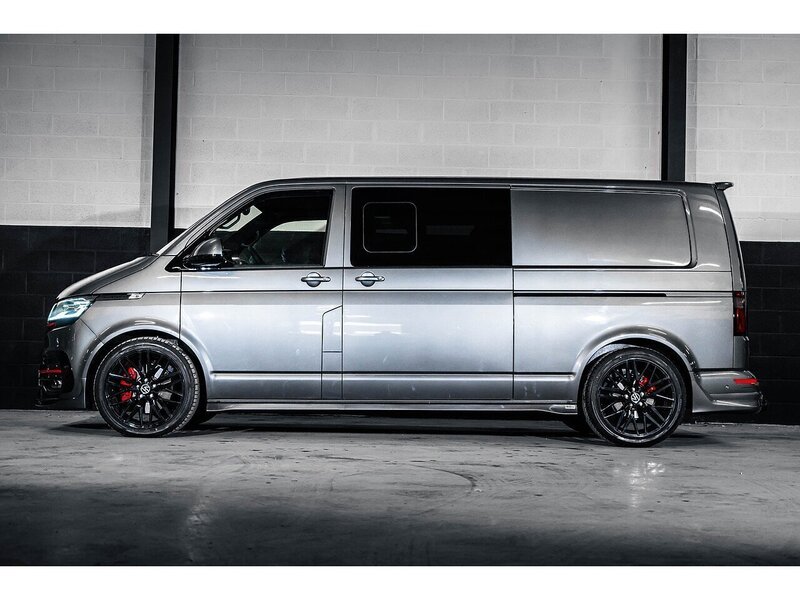 Volkswagen VOLKSWAGEN TRANSPORTER VW T6.1 T32 KOMBI 150 LWB DSG HIGHLINE