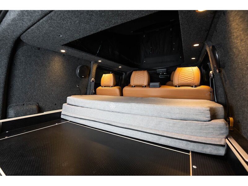 Volkswagen VOLKSWAGEN TRANSPORTER VW T6.1 T32 KOMBI 204 SWB DSG HIGHLINE