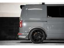 Volkswagen VOLKSWAGEN TRANSPORTER VW T6.1 T32 KOMBI 204 SWB DSG HIGHLINE