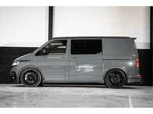 Volkswagen VOLKSWAGEN TRANSPORTER VW T6.1 T32 KOMBI 204 SWB DSG HIGHLINE