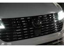 Volkswagen VOLKSWAGEN TRANSPORTER VW T6.1 T32 KOMBI 204 SWB DSG HIGHLINE