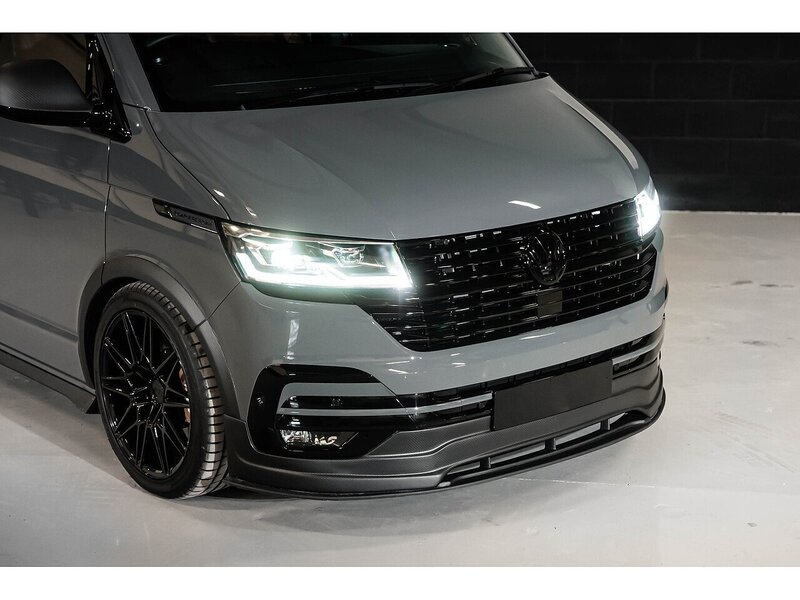 Volkswagen VOLKSWAGEN TRANSPORTER VW T6.1 T32 KOMBI 204 SWB DSG HIGHLINE